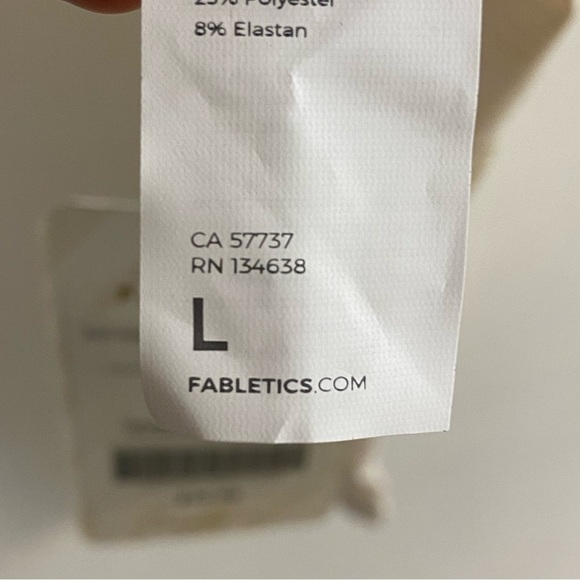 Fabletics twist front cropped top eco conscious fitted Large NWT $49.95 - Picture 11 of 11